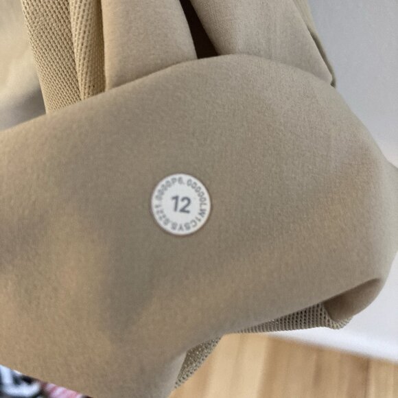 Lululemon Stretch Rib Pocketed Romper Trench Size 12 - Picture 7 of 7